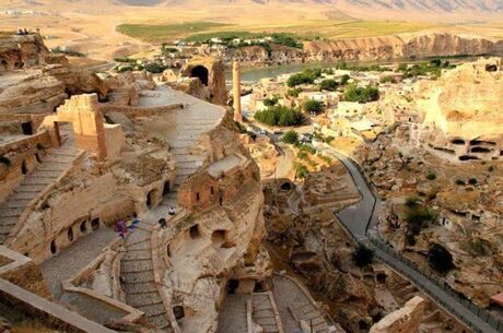 Diyarbakır Mardin Midyat Göbeklitepe 